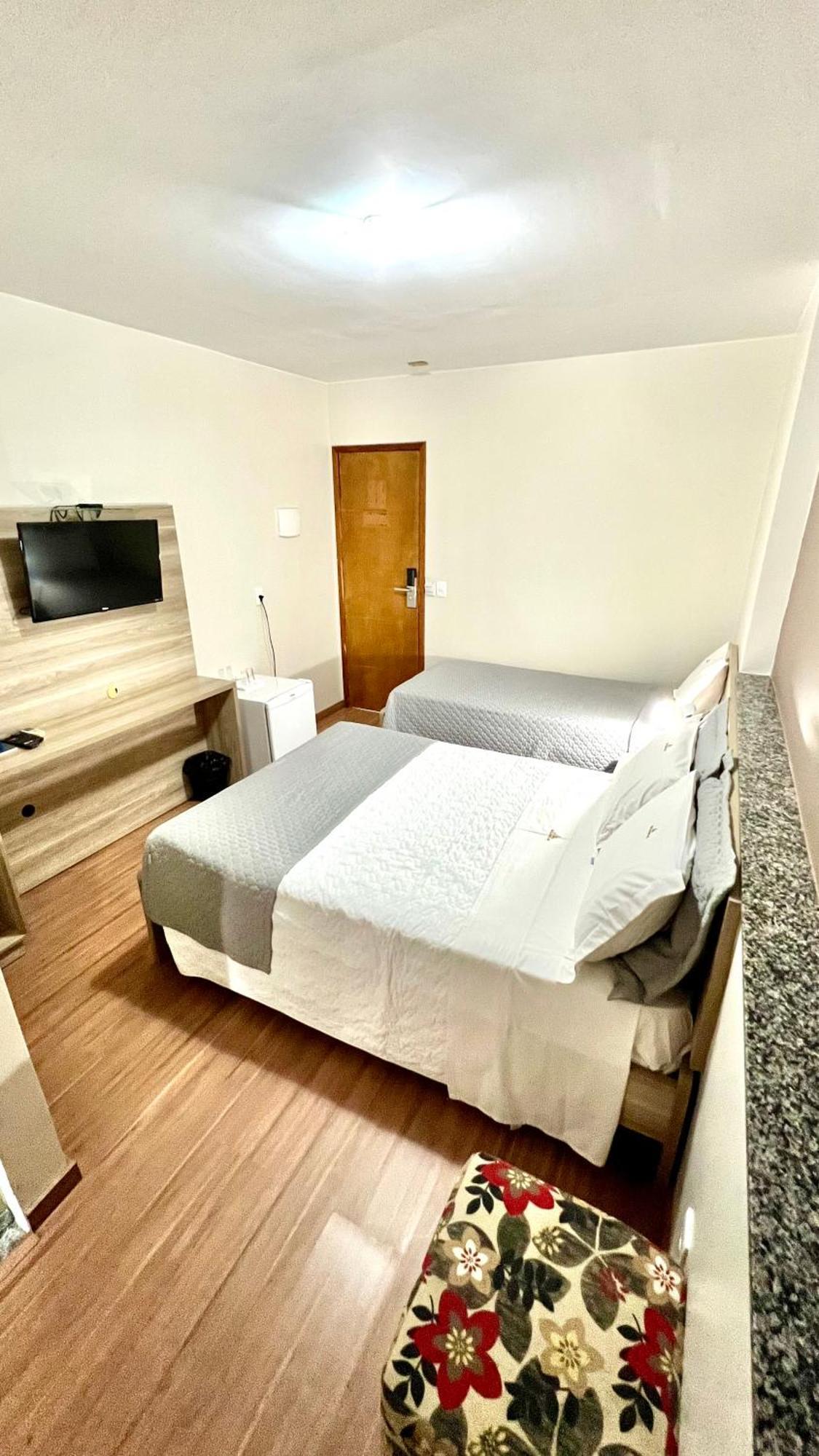 Hotel Golden Jk Muriaé Esterno foto