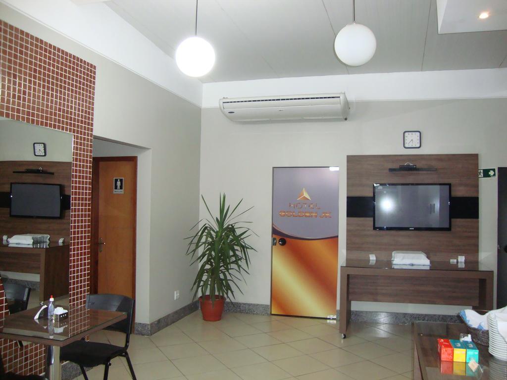 Hotel Golden Jk Muriaé Esterno foto