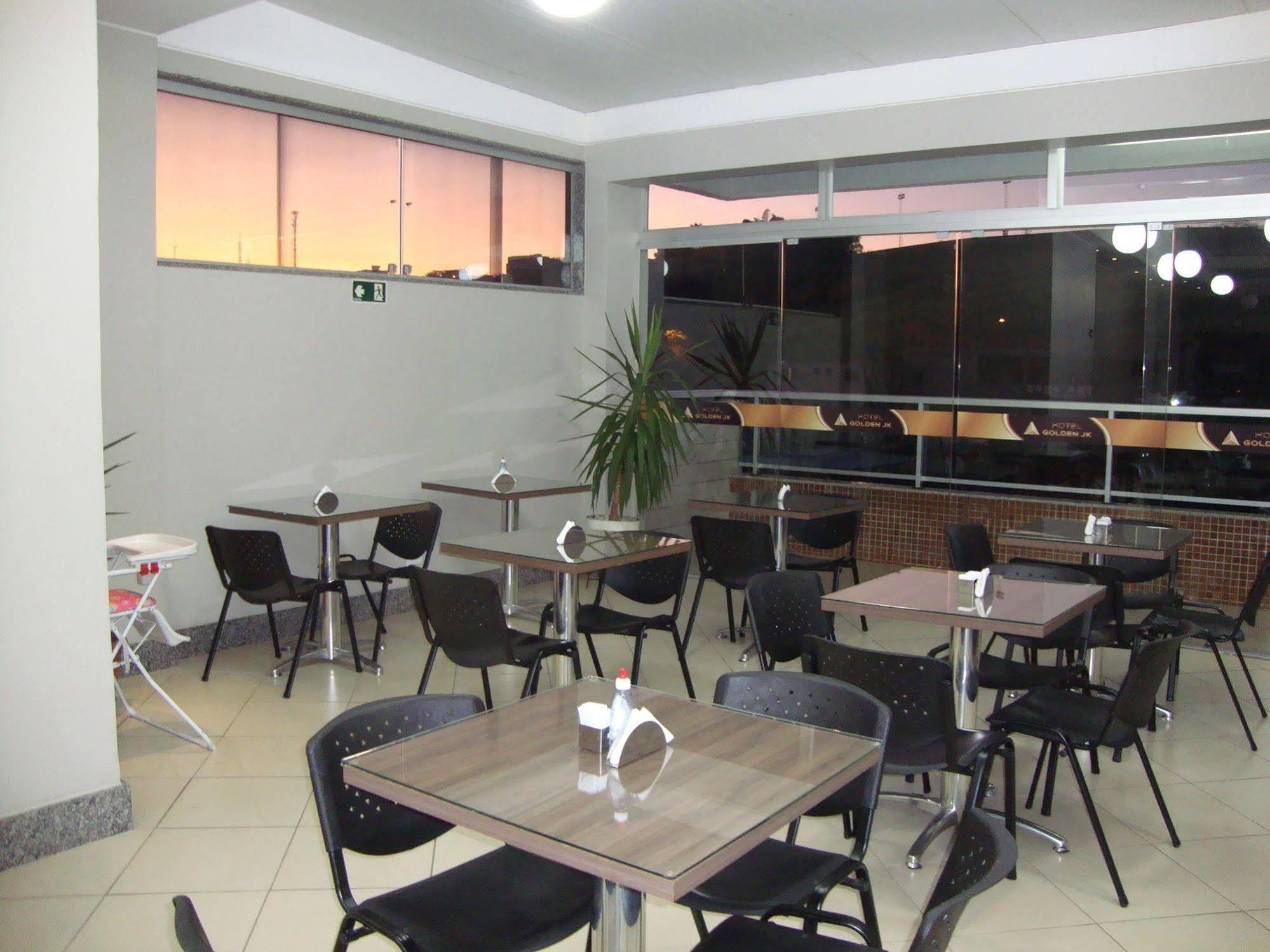 Hotel Golden Jk Muriaé Esterno foto